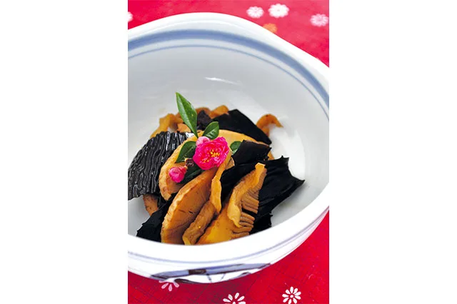 筍のアラメ煮(たけのこのあらめに)