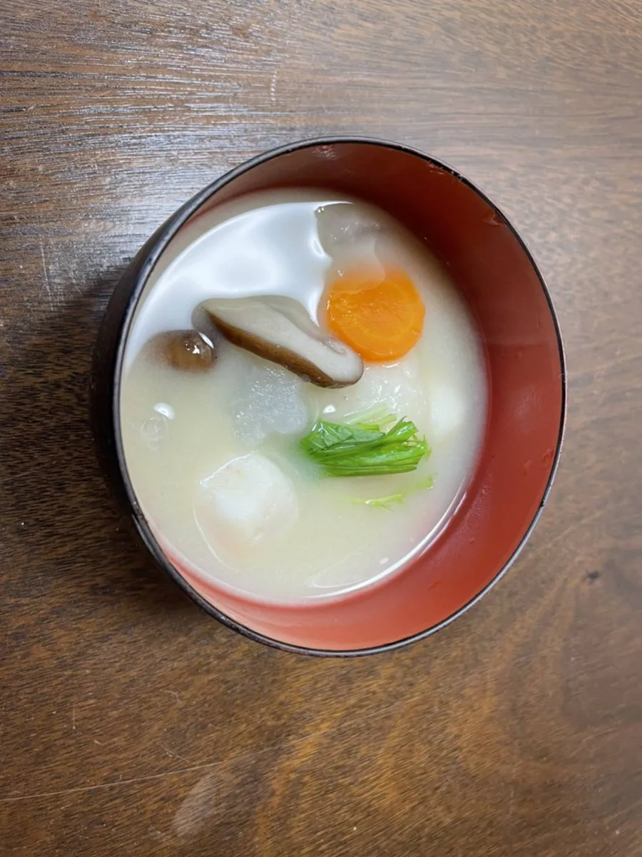 白味噌雑煮(しろみそぞうに)