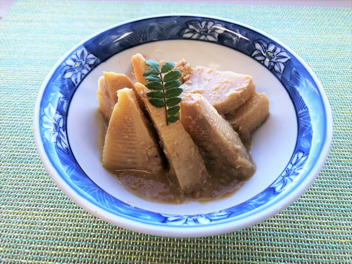 筍の味噌煮（たけのこのみそに）