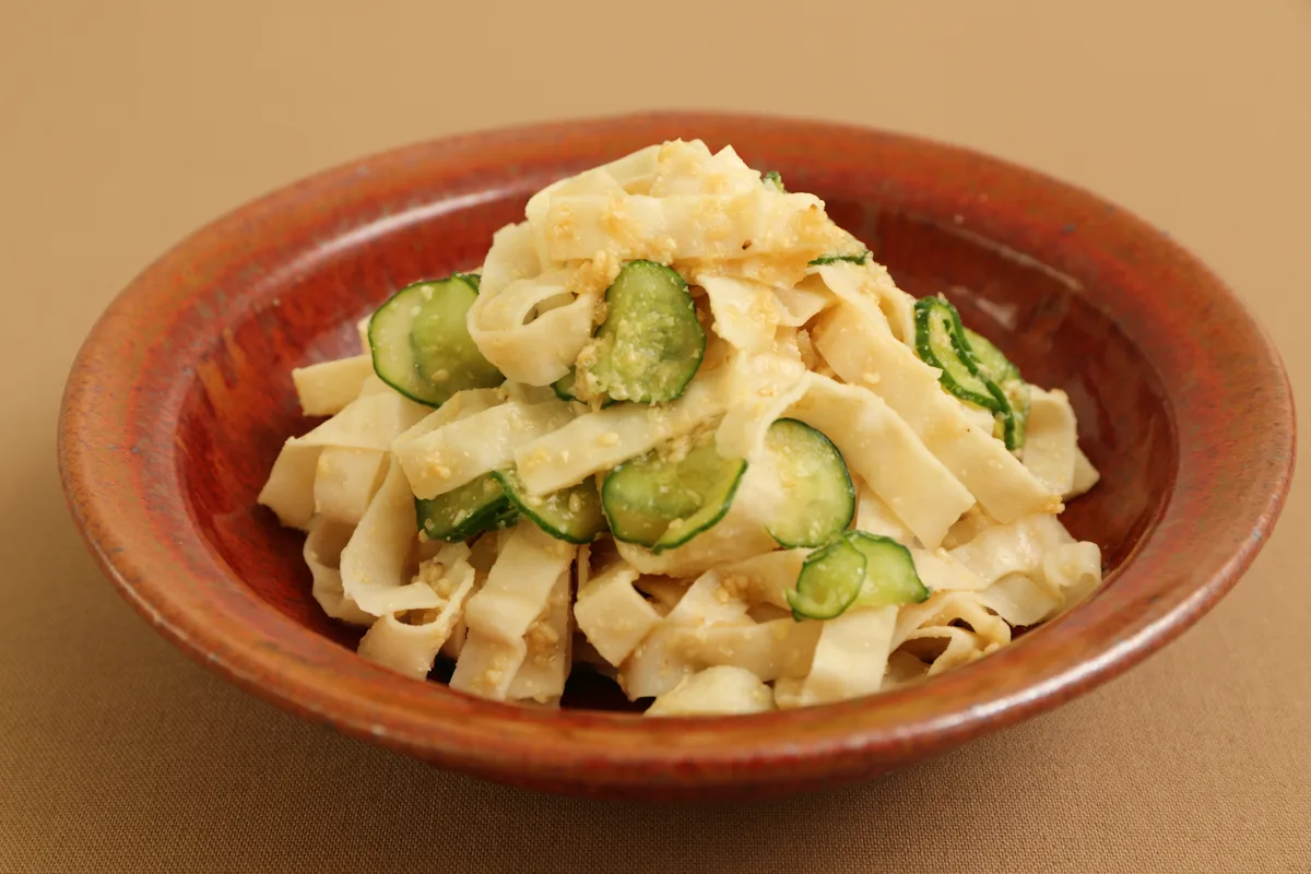 すだれ麩のごま酢和え