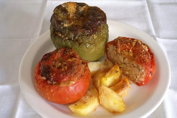 ゲミスタ(野菜の米詰め焼き)